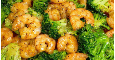 🥦🦐 Garnelen-Brokkoli-Pfanne – leicht, würzig & in 15 Minuten fertig!