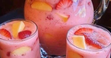 🍓🍏 Cremiger Erdbeer-Apfel-Punsch – Fruchtig, erfrischend & ein absoluter Party-Hit!