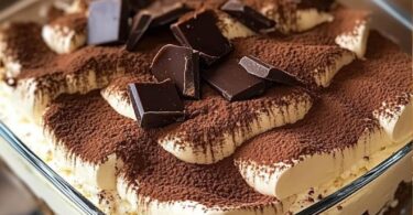 🍫 Kinder-Bueno-Tiramisu – Das cremige Dessert mit Wow-Effekt!